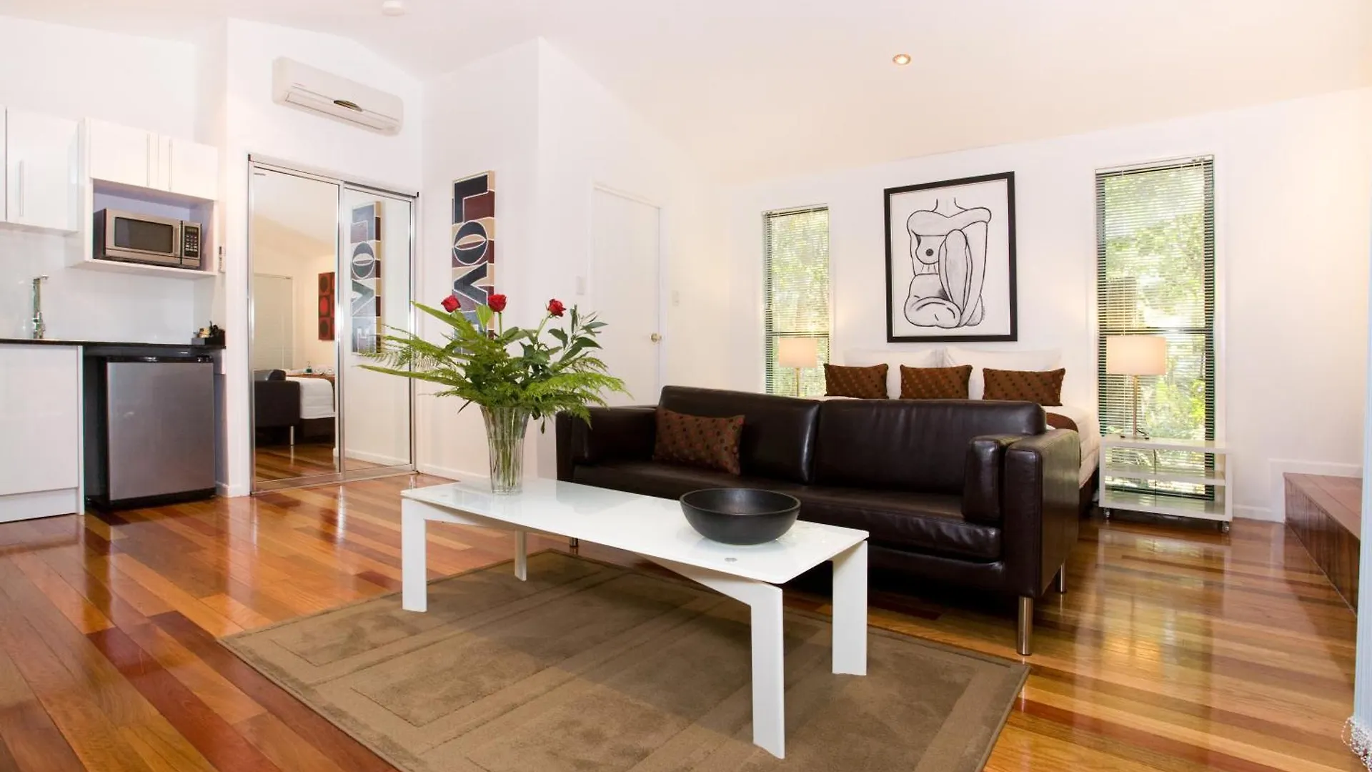 Aparthotel Amore On Buderim Rainforest Cabins Sunshine Coast