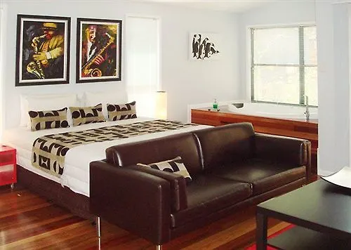 Amore On Buderim Rainforest Cabins Sunshine Coast Aparthotel