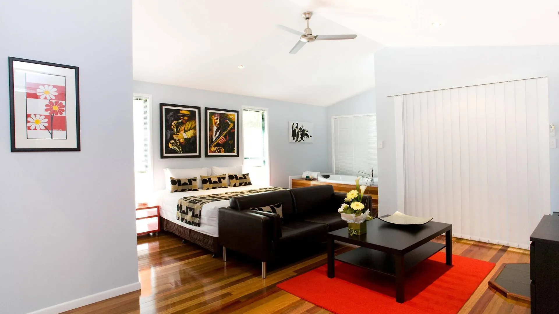 Aparthotel Amore On Buderim Rainforest Cabins Sunshine Coast