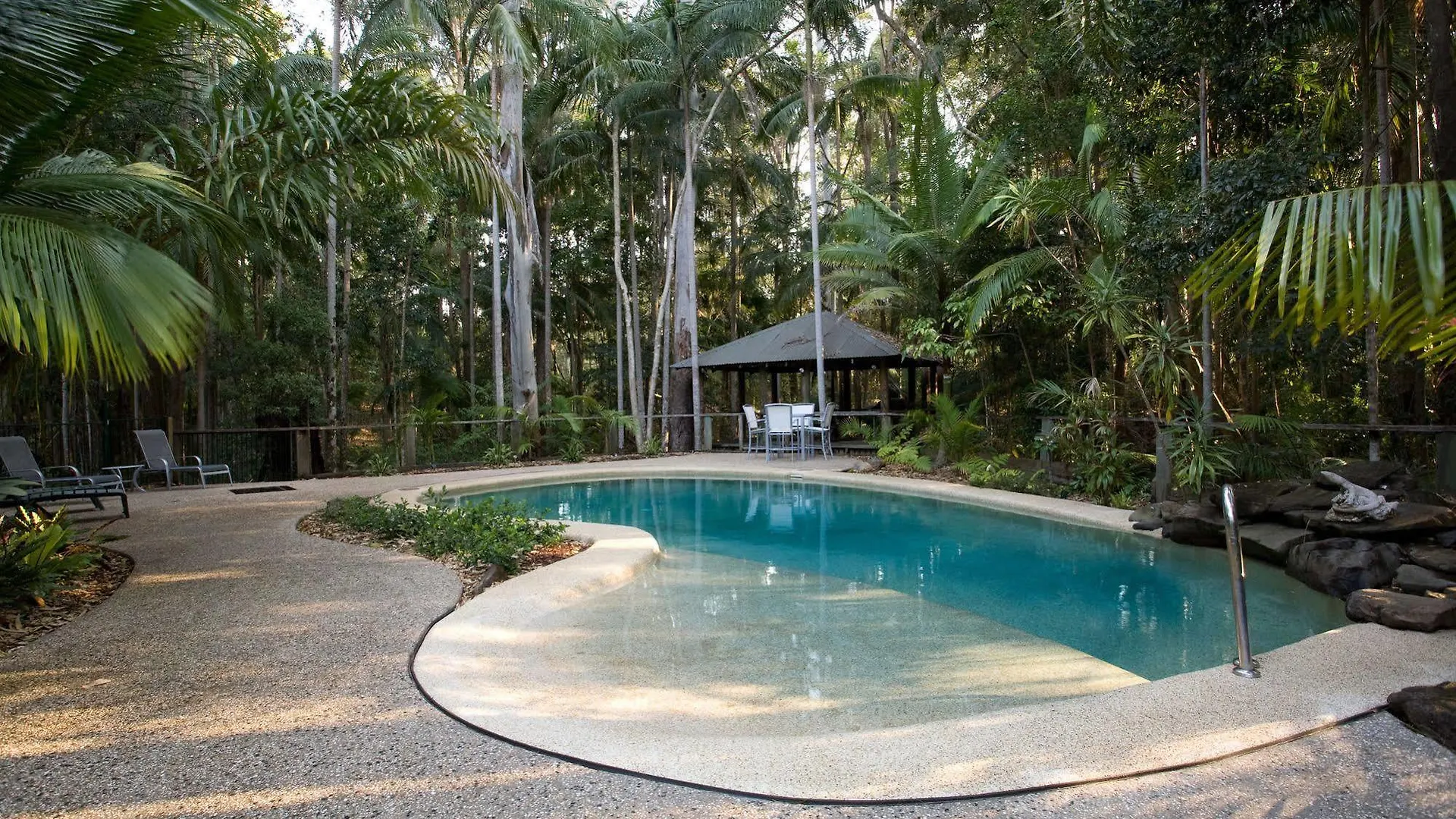 Amore On Buderim Rainforest Cabins Sunshine Coast 4*,